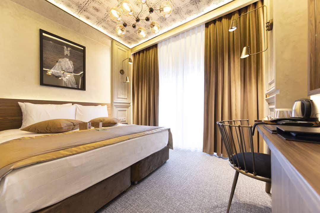 ทูไนท์ โฮเทล พอร์ต Hotel อิสตันบูล ภายนอก รูปภาพ